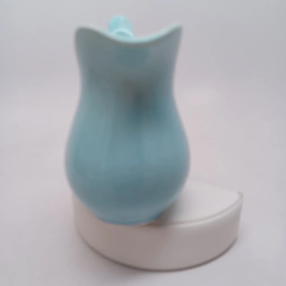 Willowbrook California 60 Vintage Turquoise Blue Crackle Glaze Ceramic‎ Creamer